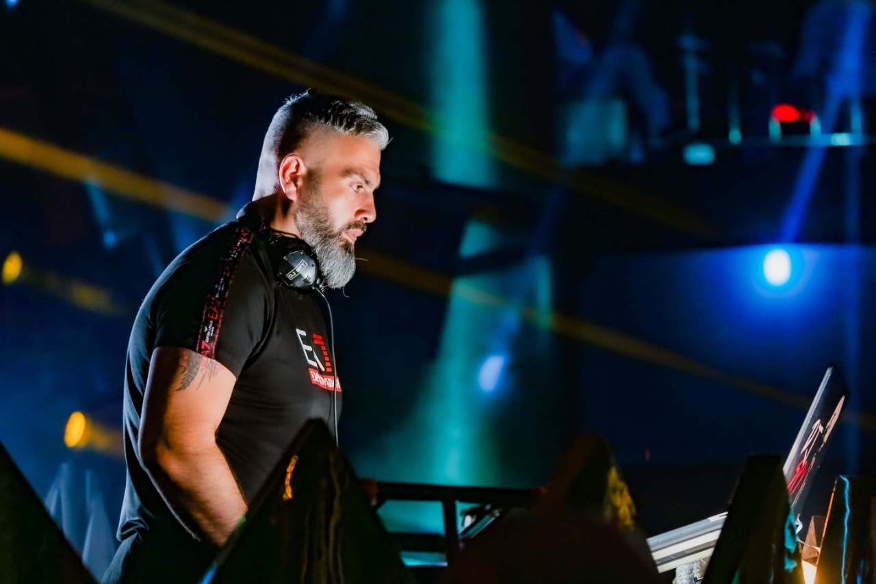 8e2a796d-ea32-41ec-be38-017666c63459